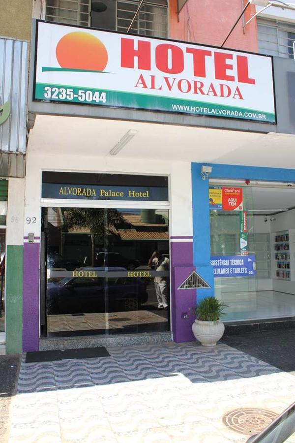 Hotel Alvorada Uberlândia エクステリア 写真